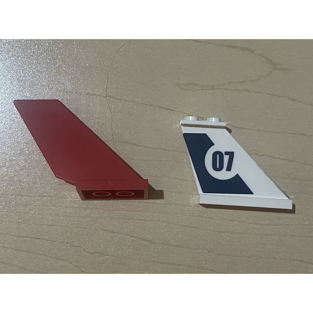 Lot of 2 Lego Tail Shuttle Red White Blue 07 60069 6239 18989